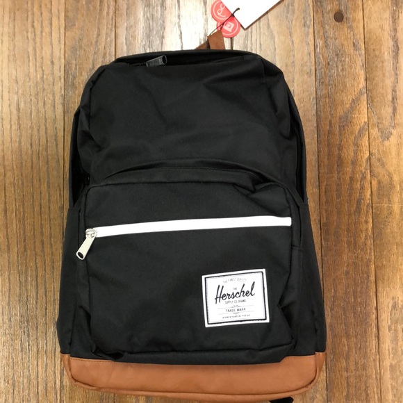 herschel luggage tag